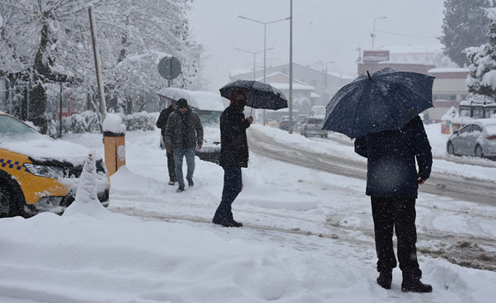 Okullar 2 Gün Tatil Edildi